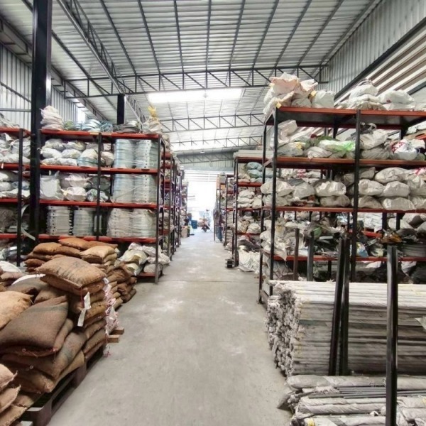 โรงงานผลิตเสาไฟถนน